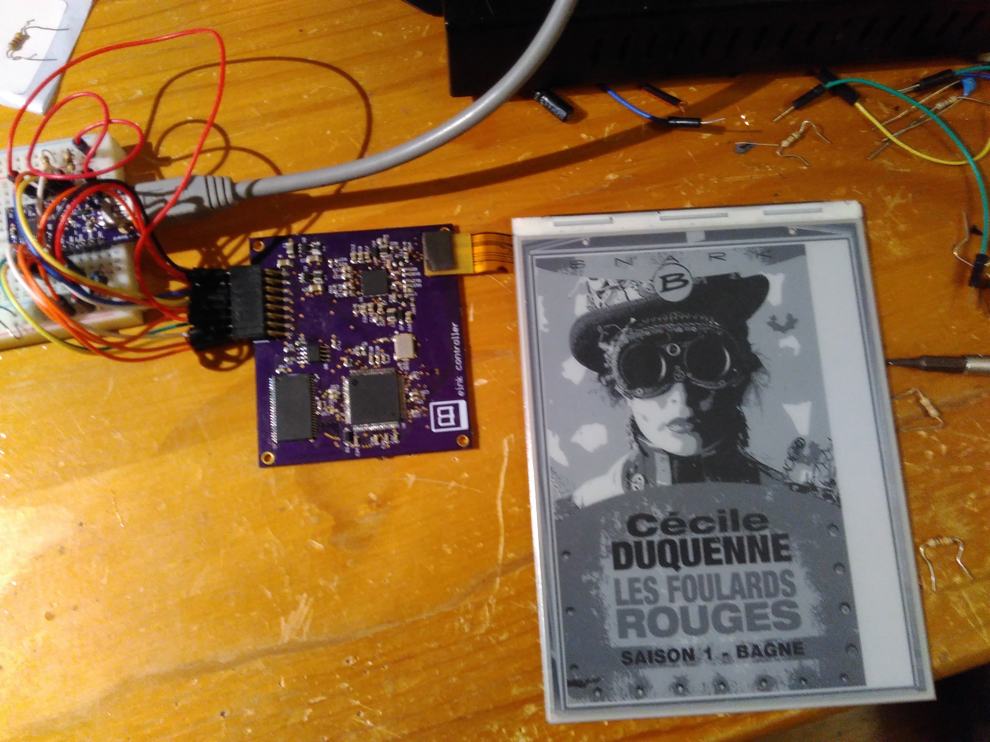 FPGA E-Ink controller – OSH Park